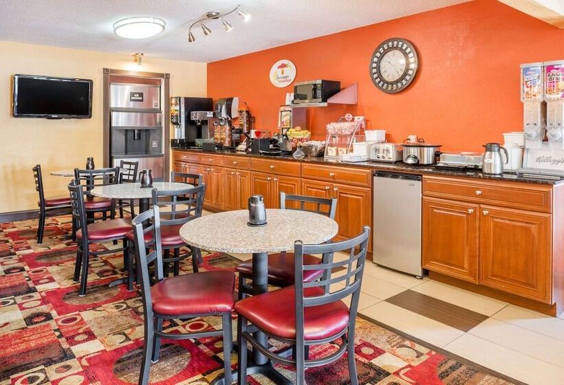 فندق على الطريق Super 8 By Wyndham Jacksonville