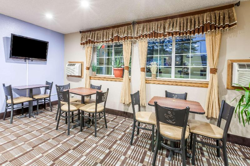 Мотель Super 8 By Wyndham Johnstown/gloversville