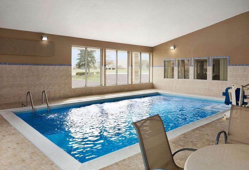 Мотель Super 8 By Wyndham Joliet I55 N/chicago