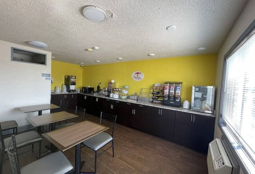 מוטל Super 8 By Wyndham Keokuk