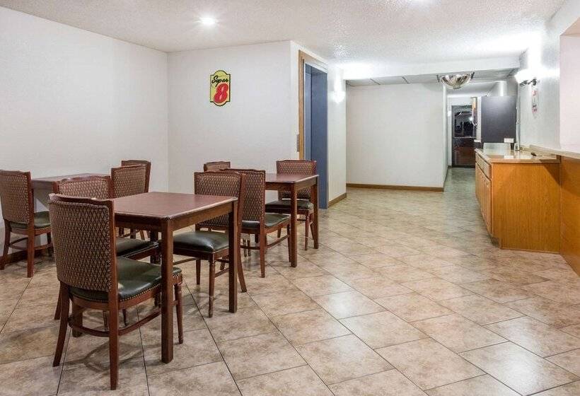 فندق على الطريق Super 8 By Wyndham Kingman