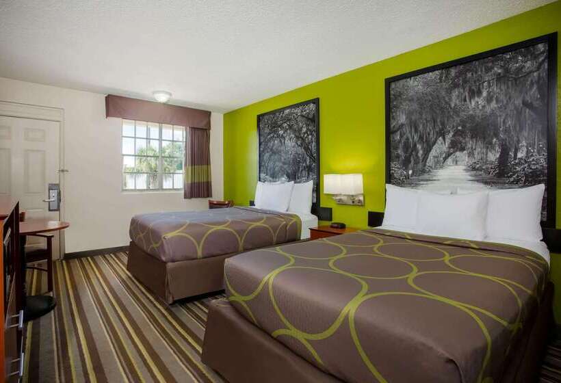 فندق على الطريق Super 8 By Wyndham Lake City