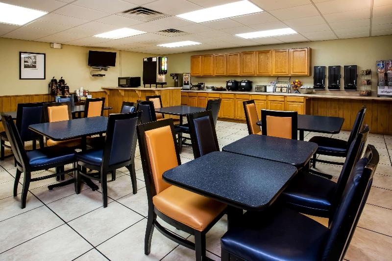 فندق على الطريق Super 8 By Wyndham Lake City