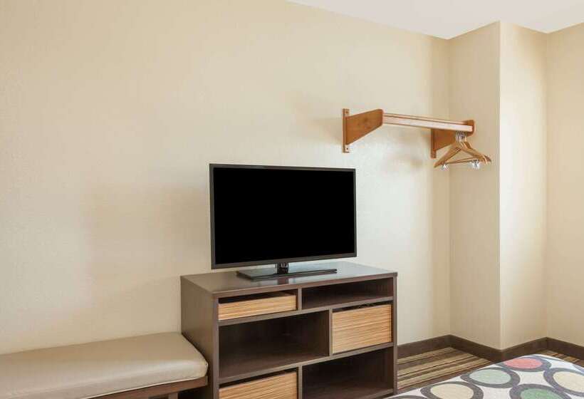 Мотель Super 8 By Wyndham Latham   Albany Airport