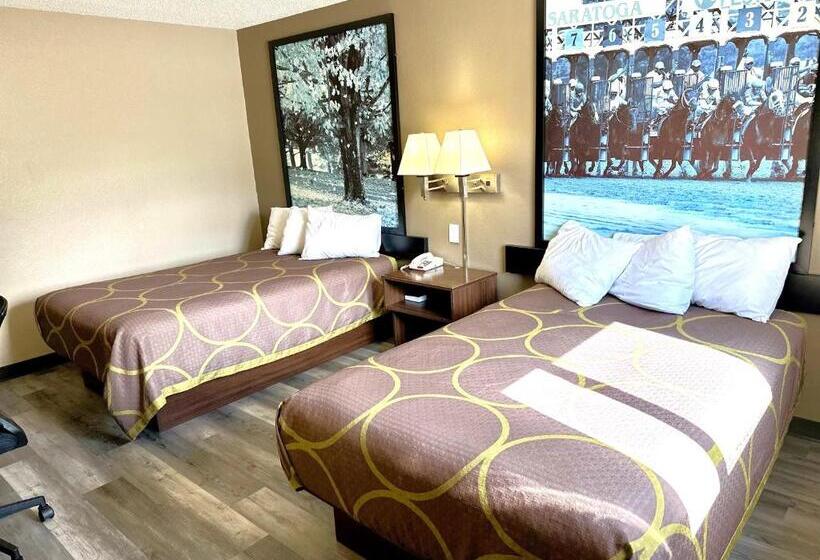 Мотель Super 8 By Wyndham Latham   Albany Airport