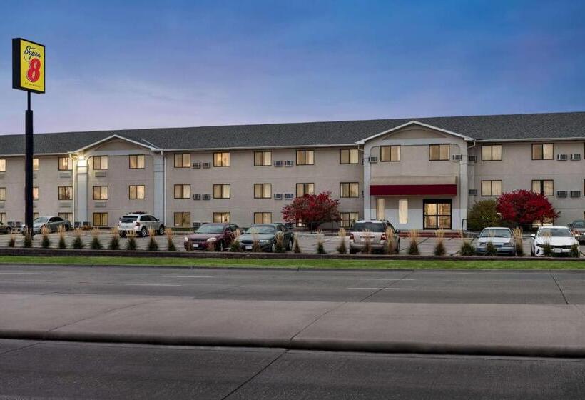 汽车旅馆 Super 8 By Wyndham Lincoln North