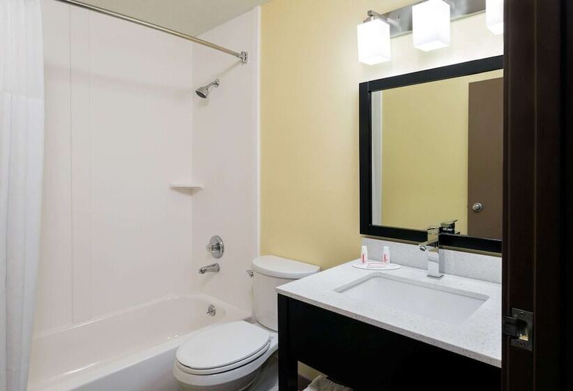 فندق على الطريق Super 8 By Wyndham Marietta