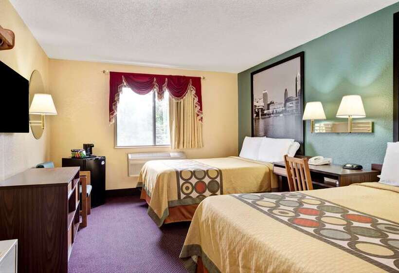 فندق على الطريق Super 8 By Wyndham Mentor/cleveland Area