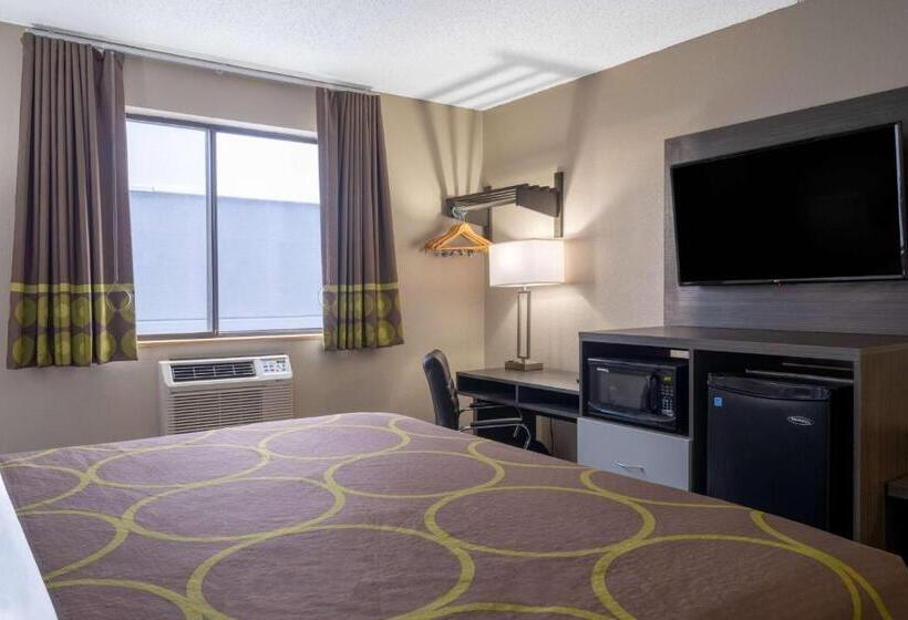 فندق على الطريق Super 8 By Wyndham Merrillville