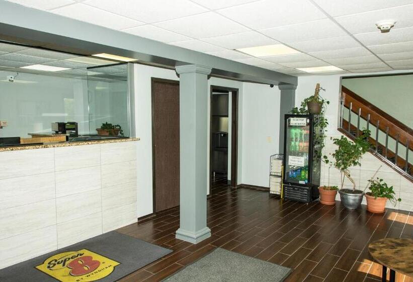 فندق على الطريق Super 8 By Wyndham Michigan City