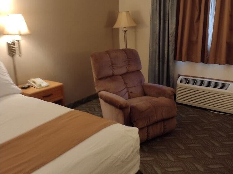 فندق على الطريق Super 8 By Wyndham Monroe Wi