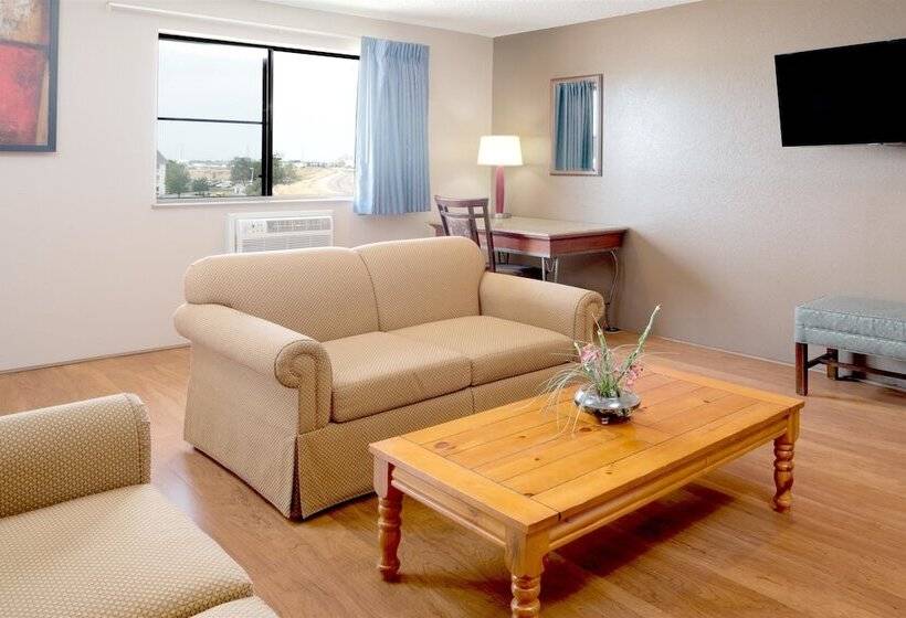 فندق على الطريق Super 8 By Wyndham Nampa