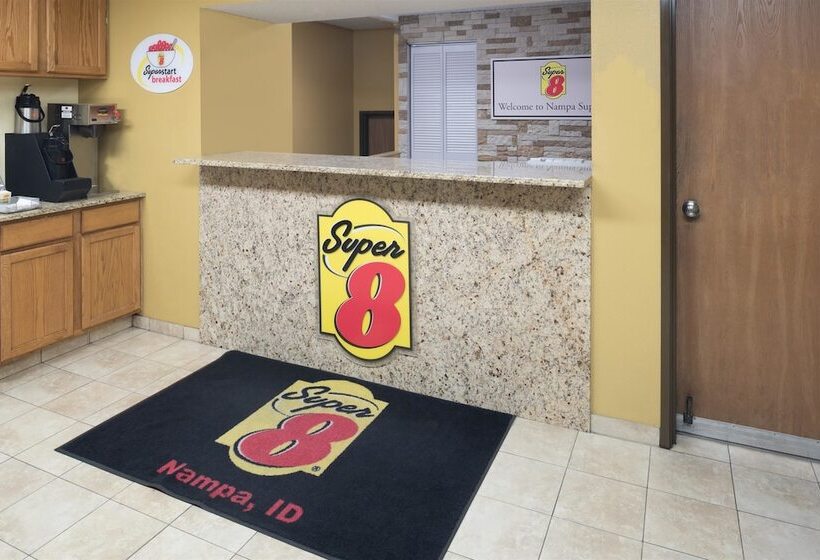 فندق على الطريق Super 8 By Wyndham Nampa