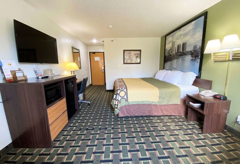 모텔 Super 8 By Wyndham Newport News/jefferson Ave