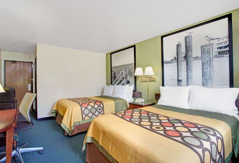 모텔 Super 8 By Wyndham Newport News/jefferson Ave