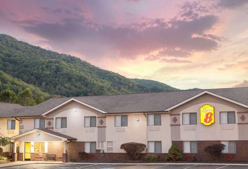 汽车旅馆  Super 8 By Wyndham Norton Va