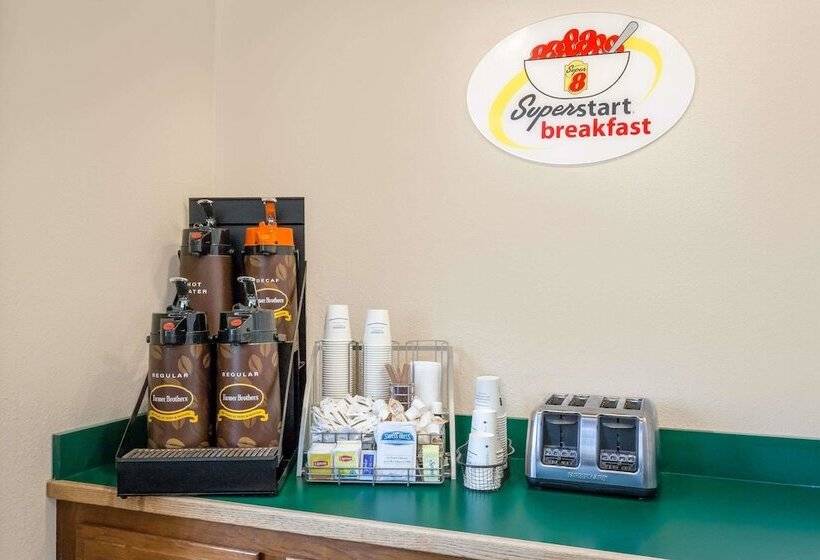 汽车旅馆 Super 8 By Wyndham Oneonta/cooperstown