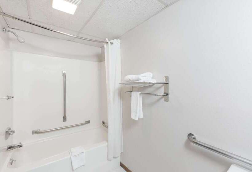 モーテル Super 8 By Wyndham Osceola Ia