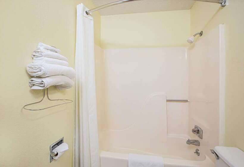 فندق على الطريق Quality Inn Oskaloosa