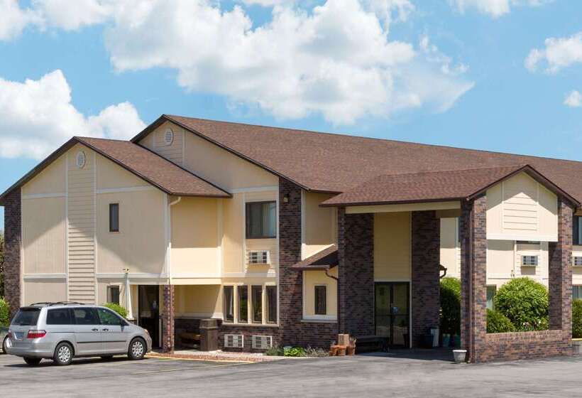 모텔 Super 8 By Wyndham Perry Ia