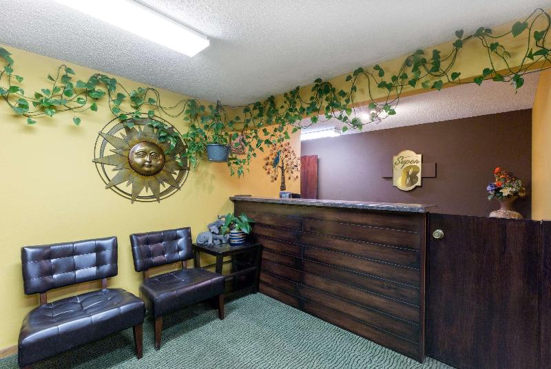 모텔 Super 8 By Wyndham Perry Ia