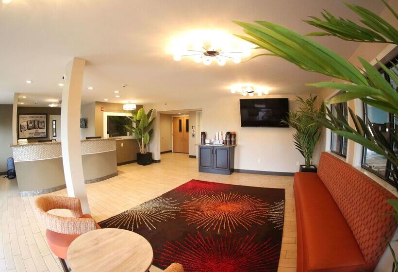 فندق على الطريق Super 8 By Wyndham Portsmouth