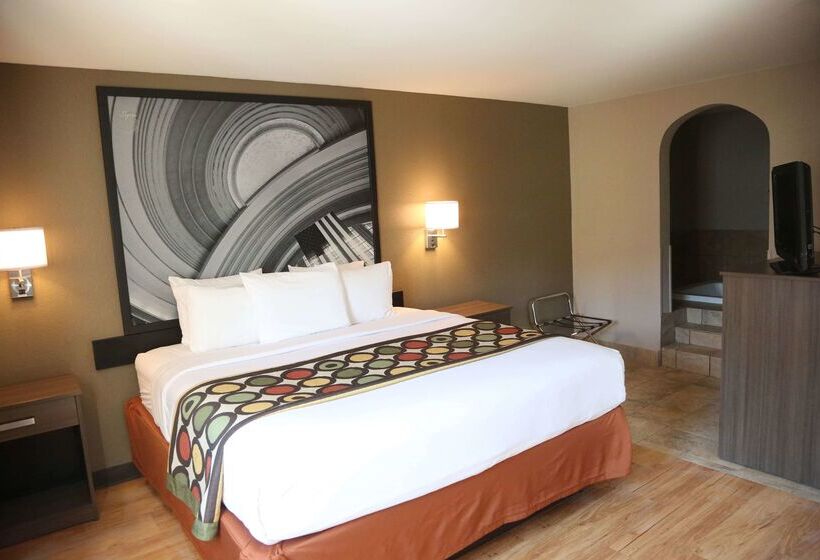 فندق على الطريق Super 8 By Wyndham Portsmouth