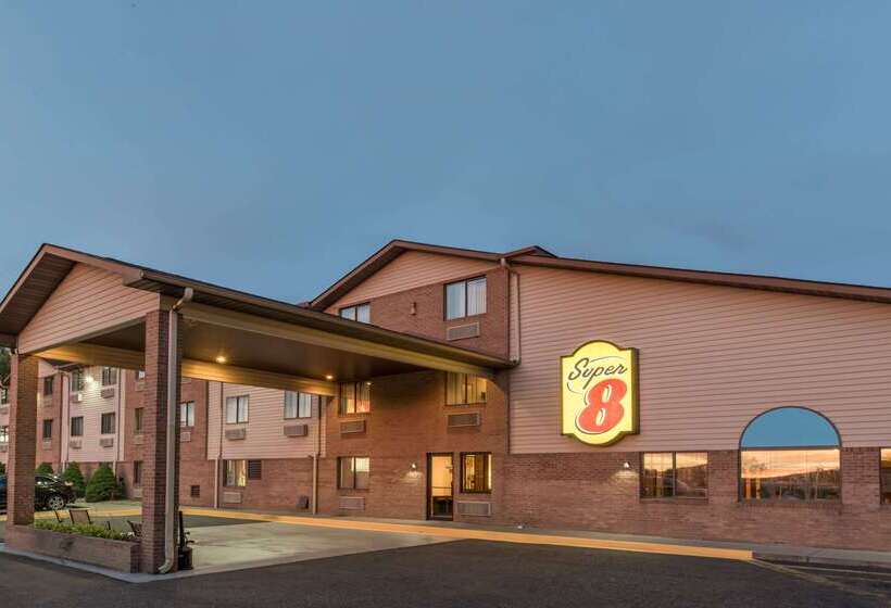 فندق على الطريق Super 8 By Wyndham Portsmouth