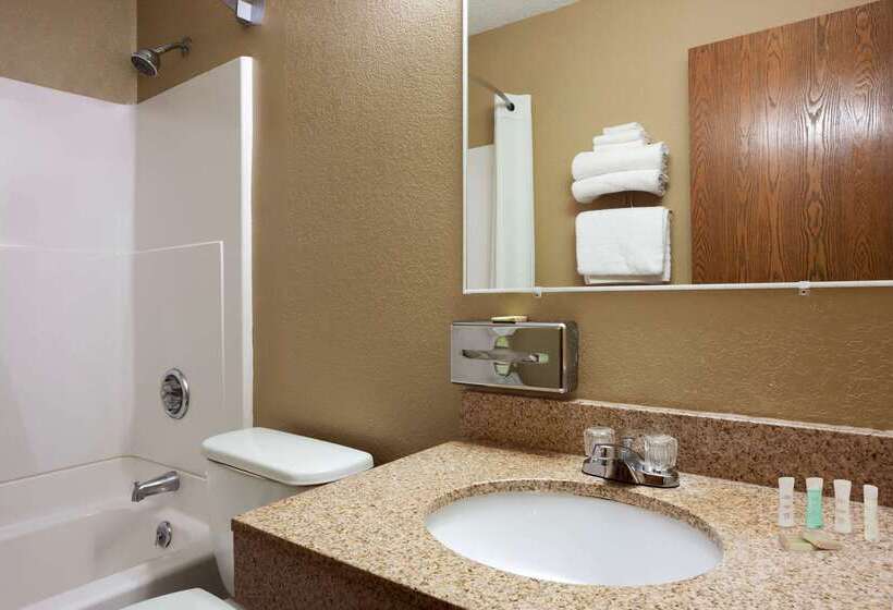 Мотель Super 8 By Wyndham Pulaski