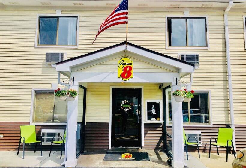Мотель Super 8 By Wyndham Radcliff Ft. Knox Area