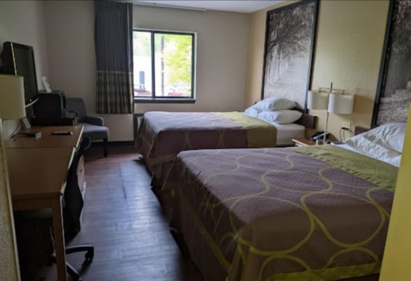 Мотель Super 8 By Wyndham Radcliff Ft. Knox Area