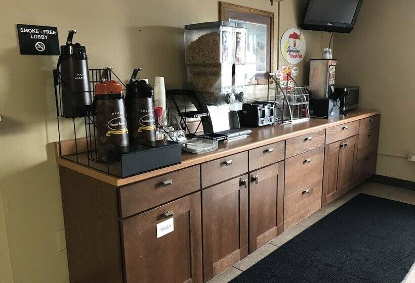 モーテル Super 8 By Wyndham Redfield