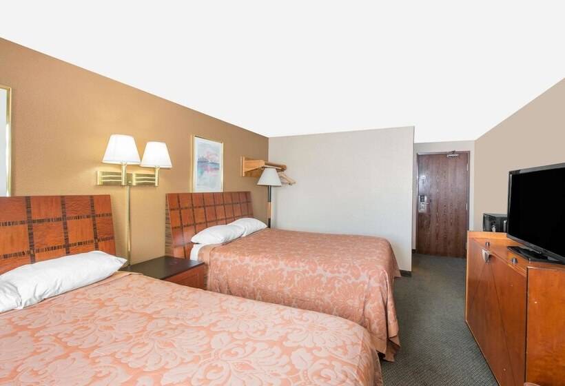 مُتل Super 8 By Wyndham Sioux City/morningside Area