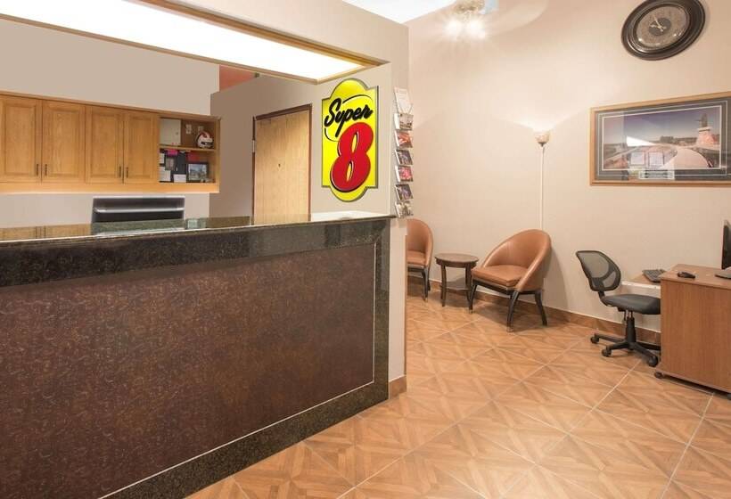 Мотель Super 8 By Wyndham Sioux City/morningside Area