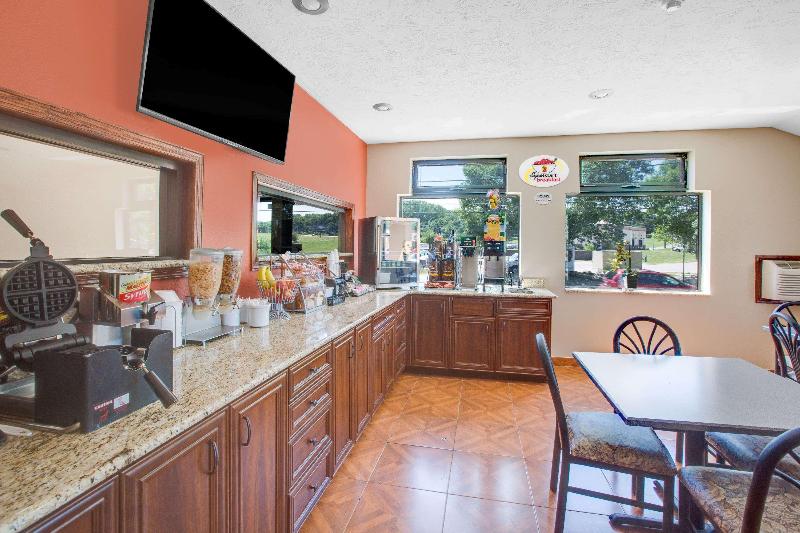 Мотель Super 8 By Wyndham Sioux City/morningside Area