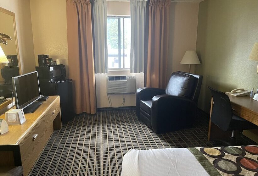 فندق على الطريق Baranof Lodge