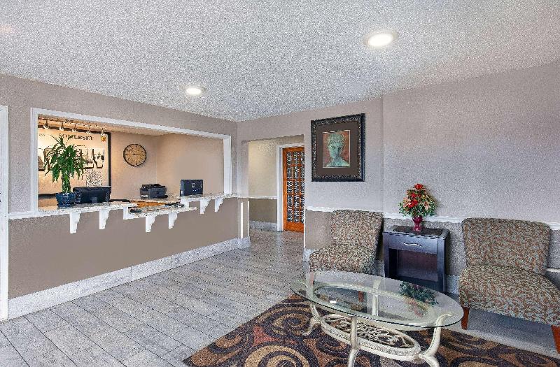 فندق على الطريق Super 8 By Wyndham Somerset