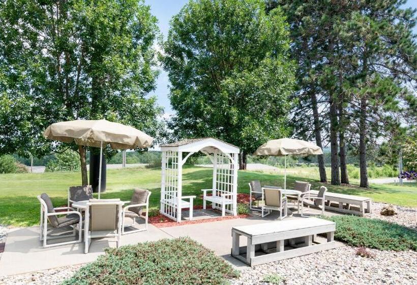 فندق على الطريق Super 8 By Wyndham Sparta