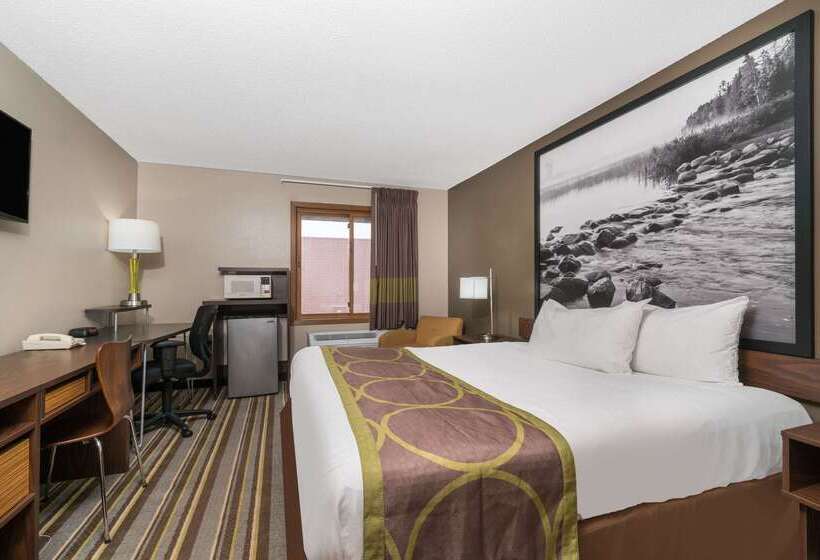 فندق على الطريق Super 8 By Wyndham St. Cloud