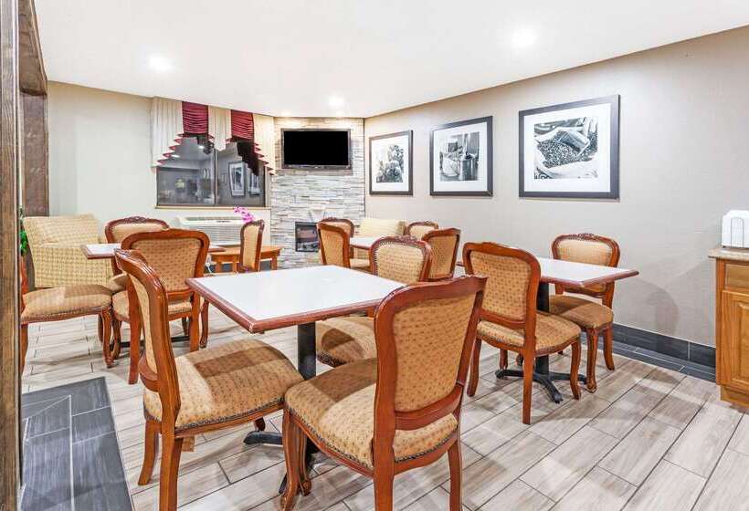 모텔 Super 8 By Wyndham Sterling Heights/detroit Area