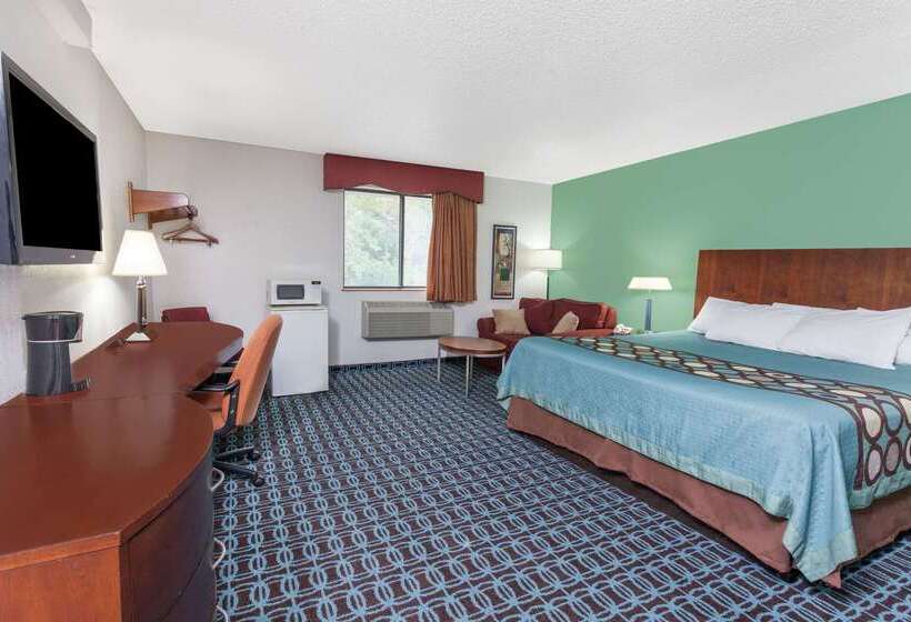 فندق على الطريق Super 8 By Wyndham Sterling Heights/detroit Area