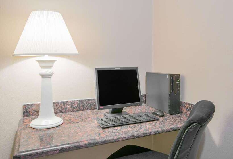 モーテル Super 8 By Wyndham Story City