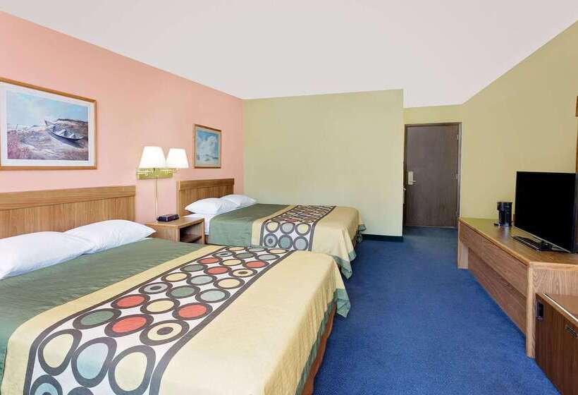 Мотель Super 8 By Wyndham Sturgeon Bay