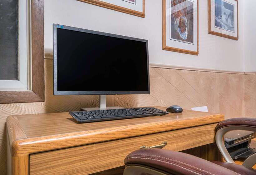 مُتل Super 8 By Wyndham Superior Wi