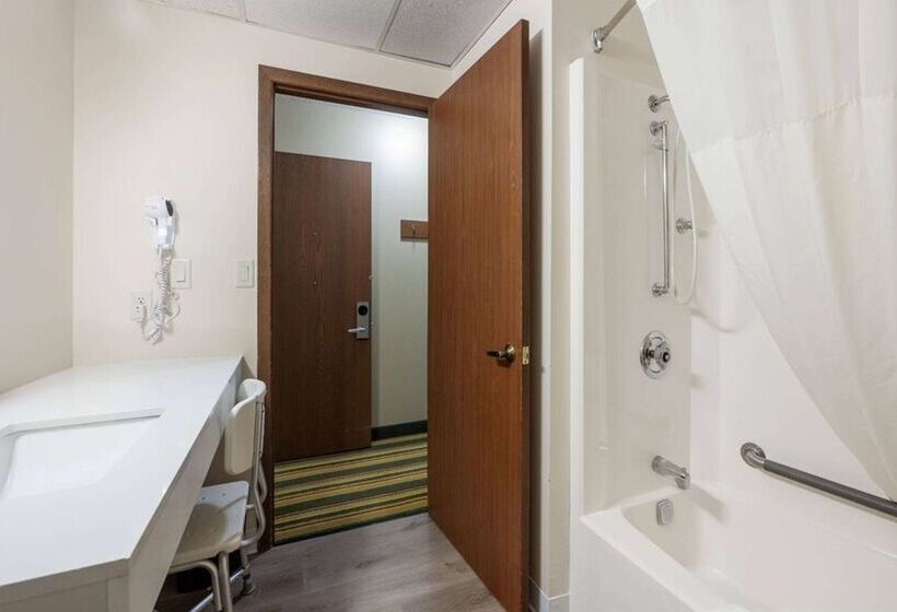 مُتل Super 8 By Wyndham Superior Wi