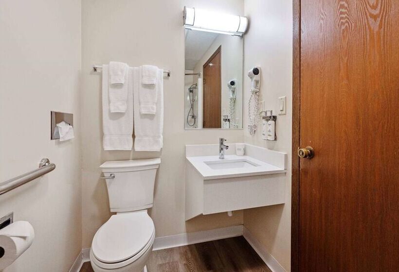 مُتل Super 8 By Wyndham Superior Wi