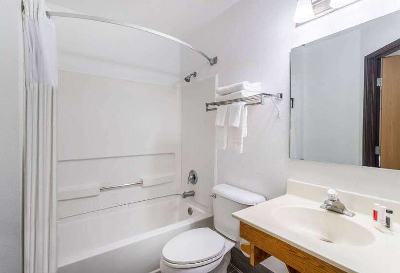 فندق على الطريق Super 8 By Wyndham The Dalles Or