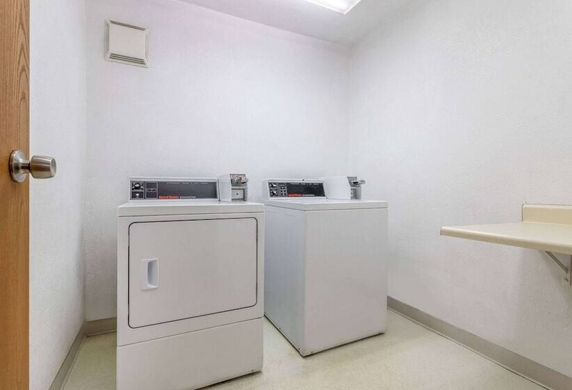 فندق على الطريق Super 8 By Wyndham The Dalles Or