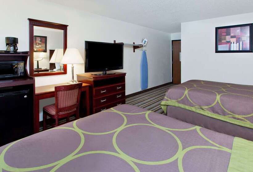 مُتل Super 8 By Wyndham Tuscaloosa