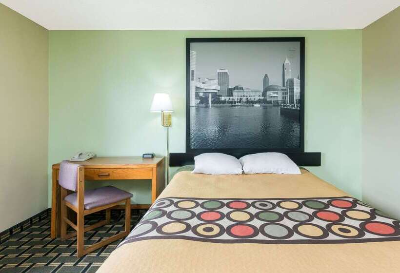 모텔 Super 8 By Wyndham Twinsburg/cleveland Area